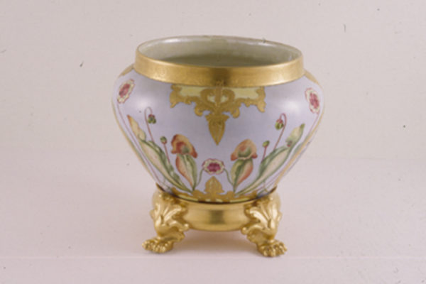 Jardiniere with Mi’kmaq Portraits 1901 French porcelain hand-painted in overglaze enamel and gold lustre, Collection Mount Saint Vincent University, Gift of the artist (1966)